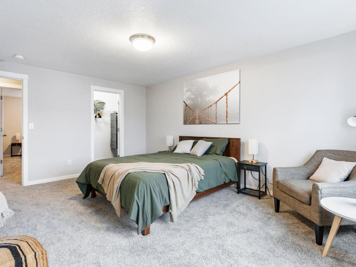 No Place Like Home Vancouver Ngoại thất bức ảnh